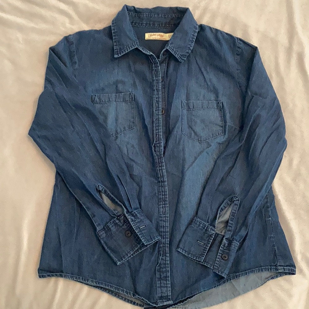 Button Down - Picture 3 of 3